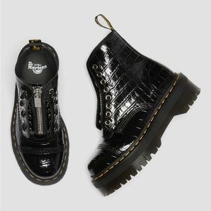 Doc Martens Sinclaire boots